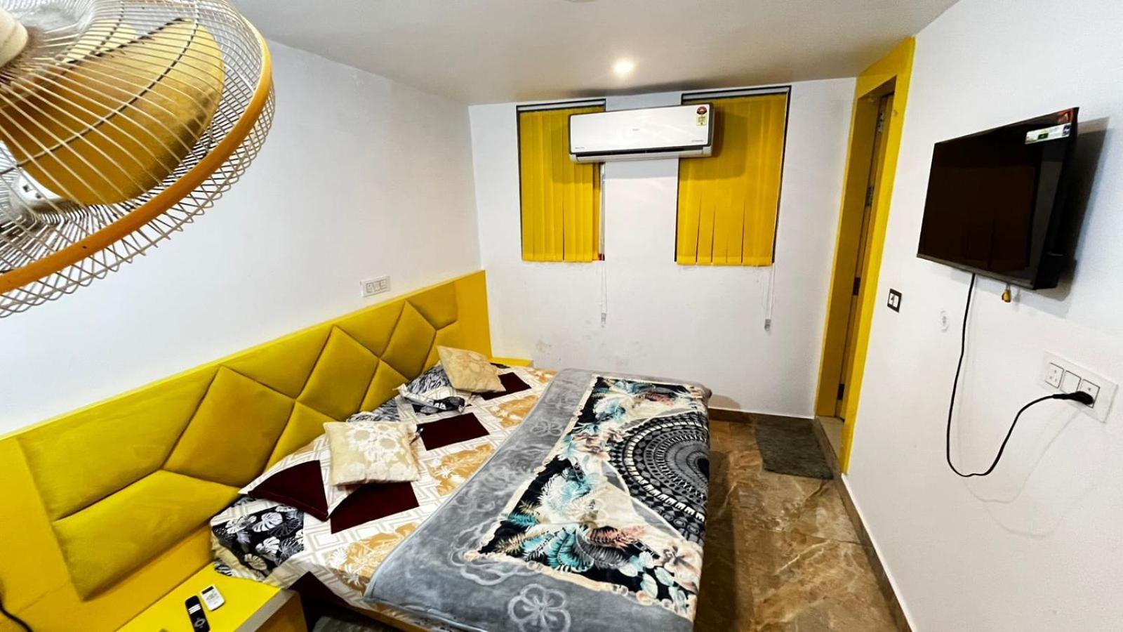 אורצ'ה Sunset Backpackers Hostel מראה חיצוני תמונה
