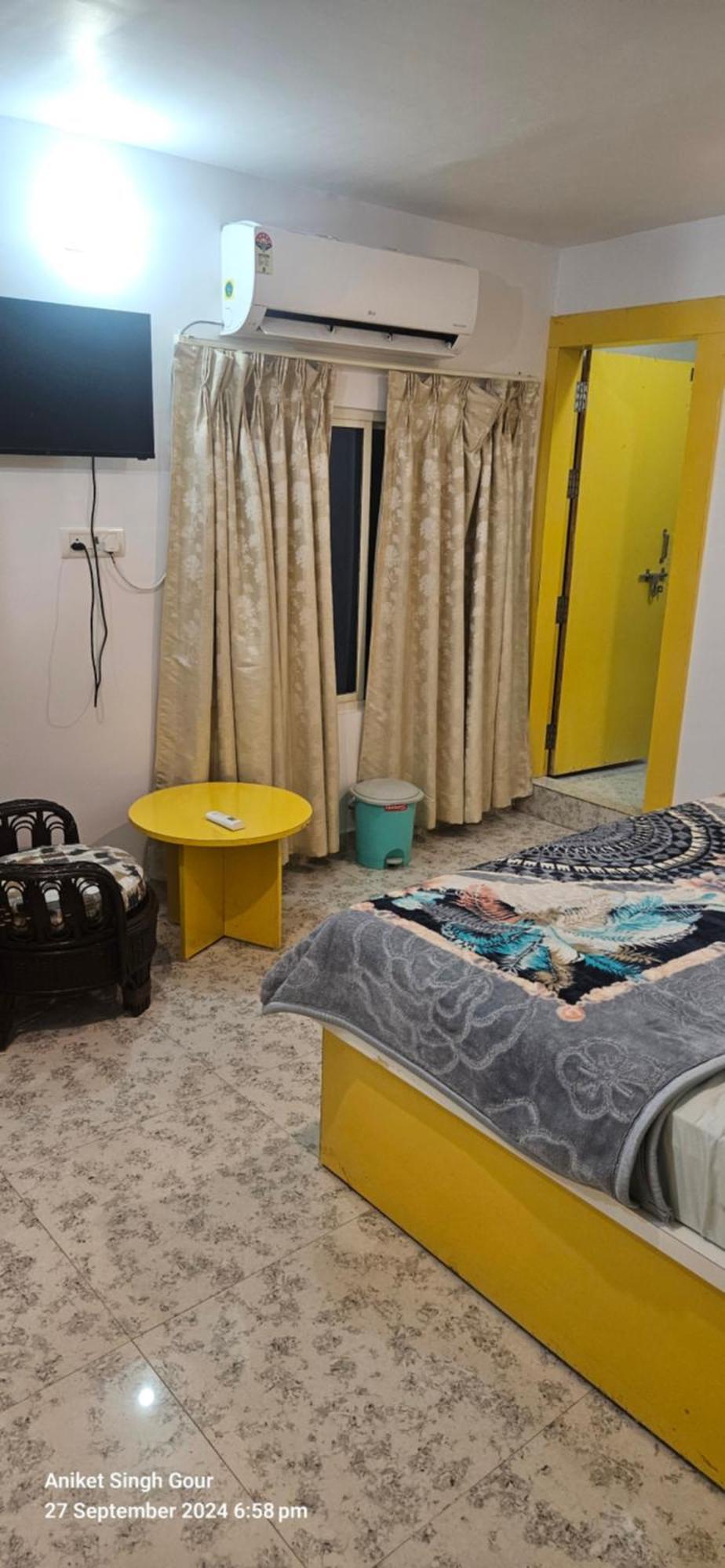 אורצ'ה Sunset Backpackers Hostel מראה חיצוני תמונה
